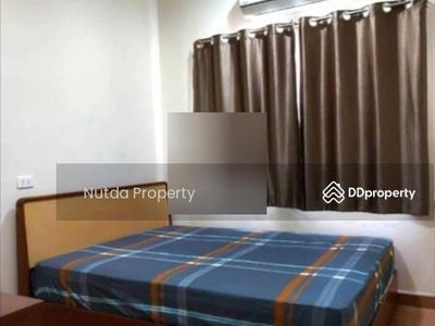 Golden Town Onnut-Pattanakarn, Bangkok, Thailand Golden Town Onnut-Pattanakarn, Bangkok, Thailand