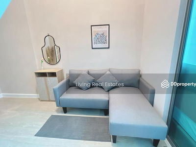 Metro Sky Prachachuen, Bangkok, Thailand Metro Sky Prachachuen, Bangkok, Thailand