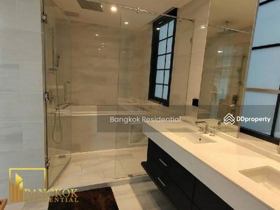 Quarter 31, Bangkok, Thailand Quarter 31, Bangkok, Thailand