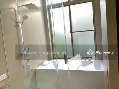 VIVE Rama 9, Bangkok, Thailand VIVE Rama 9, Bangkok, Thailand