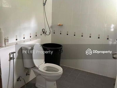 Housing in Ban Ratsada, Thailand Housing in Ban Ratsada, Thailand