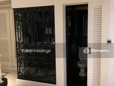 Sathorn Bridge Tower, Bangkok, Thailand Sathorn Bridge Tower, Bangkok, Thailand