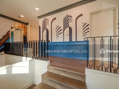 Nantawan Rama 9 New Krungthepkreetha, Bangkok, Thailand Nantawan Rama 9 New Krungthepkreetha, Bangkok, Thailand