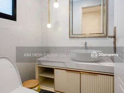 Nantawan Rama 9 New Krungthepkreetha, Bangkok, Thailand Nantawan Rama 9 New Krungthepkreetha, Bangkok, Thailand