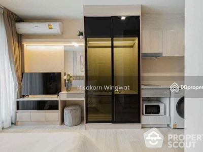 Life One Wireless, Bangkok, Thailand Life One Wireless, Bangkok, Thailand