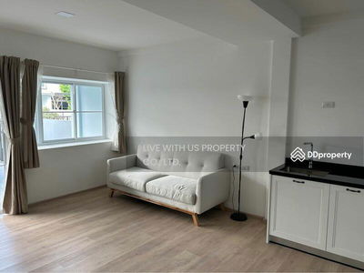 Indy 2 Bangna-Ramkhamhaeng 2, Bangkok, Thailand Indy 2 Bangna-Ramkhamhaeng 2, Bangkok, Thailand