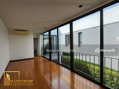 House in Compound, Bangkok, Thailand House in Compound, Bangkok, Thailand