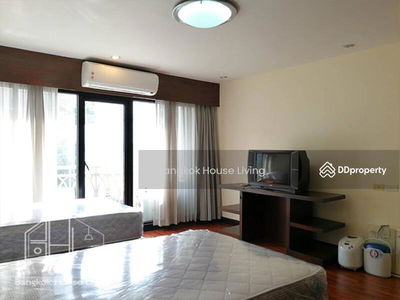 Mela Mansion, Bangkok, Thailand Mela Mansion, Bangkok, Thailand