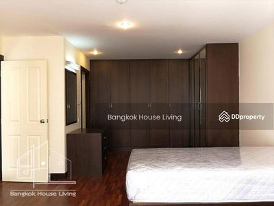 Mela Mansion, Bangkok, Thailand Mela Mansion, Bangkok, Thailand