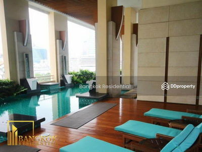 The Royal Saladaeng Condominium, Bangkok, Thailand The Royal Saladaeng Condominium, Bangkok, Thailand