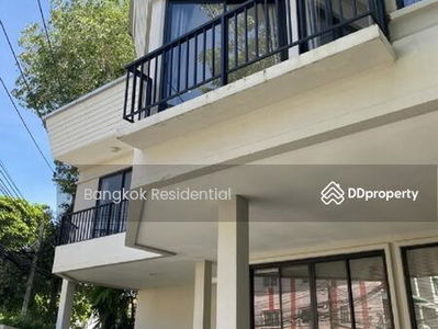 House in Compound, Bangkok, Thailand House in Compound, Bangkok, Thailand