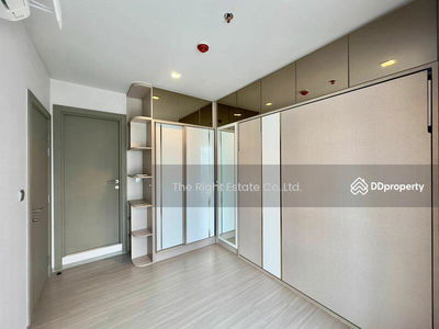 Life Asoke-Rama 9, Bangkok, Thailand Life Asoke-Rama 9, Bangkok, Thailand