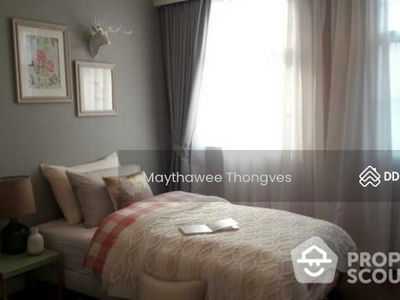 Large 3-Bedroom Townhouse, Bangkok, Thailand Large 3-Bedroom Townhouse, Bangkok, Thailand