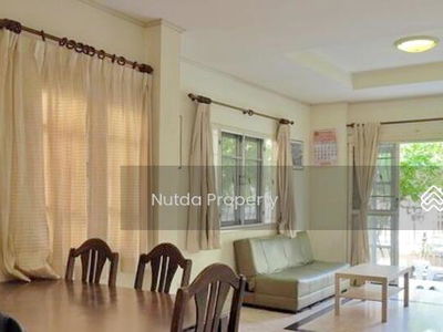 Parkway Chalet Ramkhamhaeng, Bangkok, Thailand Parkway Chalet Ramkhamhaeng, Bangkok, Thailand