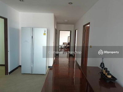 NS Tower Central City Bangna, Bangkok, Thailand NS Tower Central City Bangna, Bangkok, Thailand