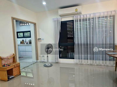 Twin house for rent city center village Sathorn-Suksawat Suksawat 39, Samut Prakan, Thailand Twin house for rent city center village Sathorn-Suksawat Suksawat 39, Samut Prakan, Thailand