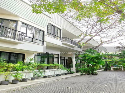 Veranda Ville, Bangkok, Thailand Veranda Ville, Bangkok, Thailand