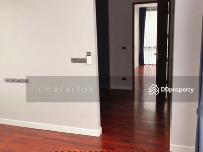 Modern House For Rent Sukhumvit 39 Open Office, Thailand Modern House For Rent Sukhumvit 39 Open Office, Thailand