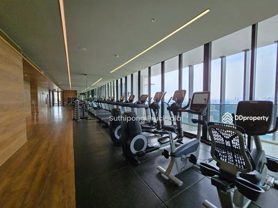 Park Origin Phrom Phong, Bangkok, Thailand Park Origin Phrom Phong, Bangkok, Thailand