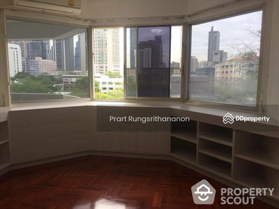 Kanta Mansion, Bangkok, Thailand Kanta Mansion, Bangkok, Thailand