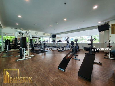 Piyathip Place, Bangkok, Thailand Piyathip Place, Bangkok, Thailand