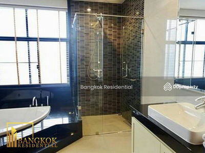 House in Compound, Bangkok, Thailand House in Compound, Bangkok, Thailand