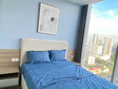 The Nine, Vietnam The Nine, Vietnam