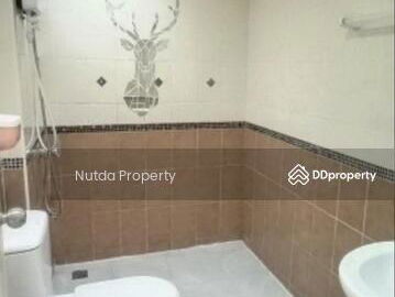 Baan Klang Mueng Ladprao 101, Bangkok, Thailand Baan Klang Mueng Ladprao 101, Bangkok, Thailand