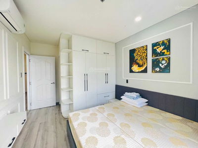 The Monarchy, Vietnam The Monarchy, Vietnam