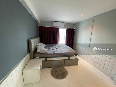 Thonglor Tower, Bangkok, Thailand Thonglor Tower, Bangkok, Thailand