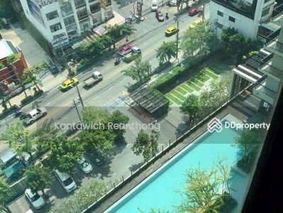 Blocs 77, Bangkok, Thailand Blocs 77, Bangkok, Thailand