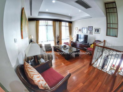 Baan Sansiri Sukhumvit 67, Bangkok, Thailand Baan Sansiri Sukhumvit 67, Bangkok, Thailand