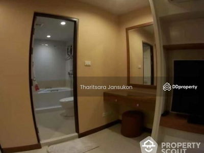 Sukhumvit Living Town, Bangkok, Thailand Sukhumvit Living Town, Bangkok, Thailand