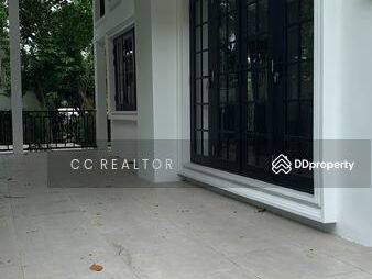 Panya Pattanakarn Village, Bangkok, Thailand Panya Pattanakarn Village, Bangkok, Thailand