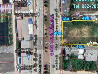 Housing in Phasi Charoen, Thailand Housing in Phasi Charoen, Thailand