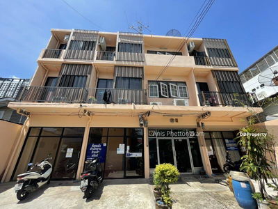 Ze Residence Bangpho Station, Bangkok, Thailand Ze Residence Bangpho Station, Bangkok, Thailand