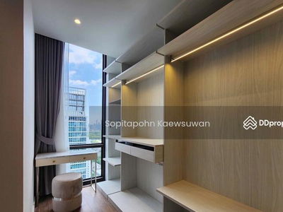 Muniq Langsuan, Bangkok, Thailand Muniq Langsuan, Bangkok, Thailand