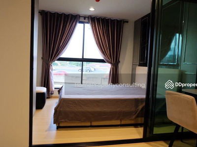 Rise Rama 9, Bangkok, Thailand Rise Rama 9, Bangkok, Thailand