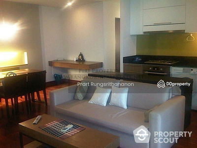 Urbana Langsuan, Bangkok, Thailand Urbana Langsuan, Bangkok, Thailand