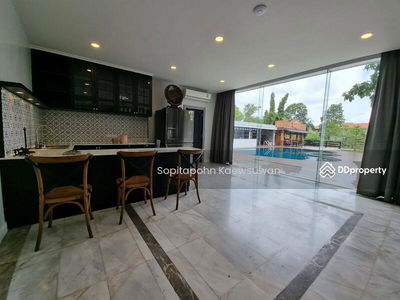 10260, Bangkok, Thailand 10260, Bangkok, Thailand