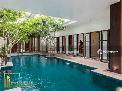 House in Compound, Samut Prakan, Thailand House in Compound, Samut Prakan, Thailand