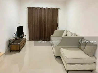 Housing in Ban Ratsada, Thailand Housing in Ban Ratsada, Thailand