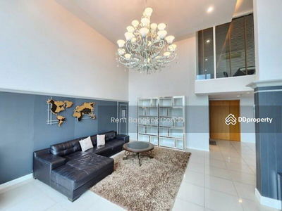 Circle Condominium, Bangkok, Thailand Circle Condominium, Bangkok, Thailand