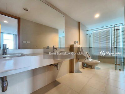 Circle Condominium, Bangkok, Thailand Circle Condominium, Bangkok, Thailand