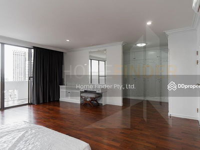 Govind Tower, Bangkok, Thailand Govind Tower, Bangkok, Thailand