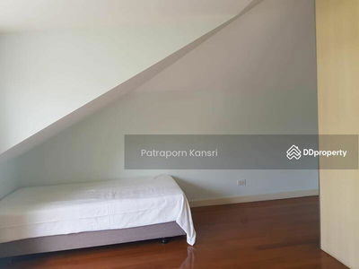 Spacious 4-Br House near BTS Phrom Phong, Bangkok, Thailand Spacious 4-Br House near BTS Phrom Phong, Bangkok, Thailand