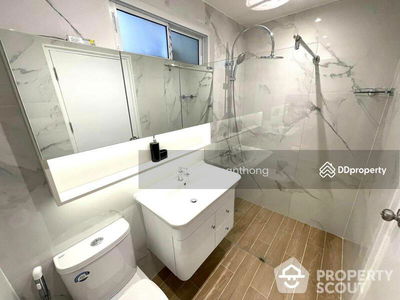 The Issara Sathorn, Bangkok, Thailand The Issara Sathorn, Bangkok, Thailand