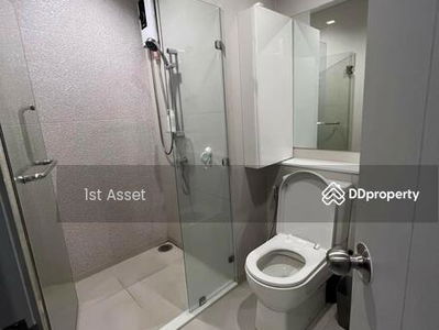 Life Sukhumvit 62, Bangkok, Thailand Life Sukhumvit 62, Bangkok, Thailand