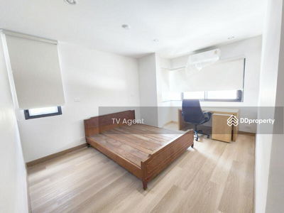 Soi Wat Sam Ngam, Rama 1 Road, Size, Bangkok, Thailand Soi Wat Sam Ngam, Rama 1 Road, Size, Bangkok, Thailand