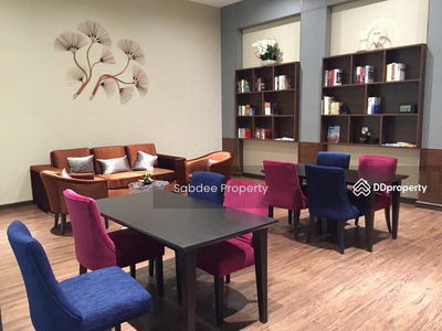 The President Sathorn-Ratchapruek, Bangkok, Thailand The President Sathorn-Ratchapruek, Bangkok, Thailand